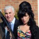 A. Winehouse teisme paneigė savo kaltę dėl tariamo užpuolimo (+ foto galerija)