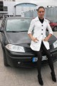 „Pinup Girls“ narė apdaužė mašiną ir vos neliko be piršto (+ foto)