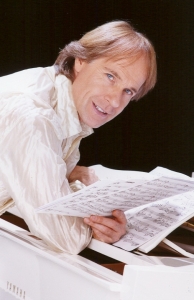 R. Clayderman'as: tūkstančiai moterų buvo pavadintos Adelinomis dėl mano dainos