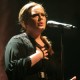 Paskelbusi apie koncertus didelėse arenose Adele sulaukė gerbėjų švilpimo