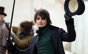 Pete'as Doherty išvengė kaltinimo vagyste, nes įvyko metu buvo pernelyg girtas