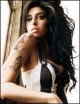 Amy Winehouse mirties priežastis - alkoholio dozė, penkis kartus viršijusi britų salose leistiną normą