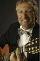 Gitaros meistras Francis Goya sugrįžta pavergti lietuvių 