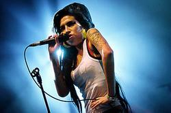 Amy Winehouse vadybininkas: 