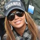 Scenos gražuolių kovoje dėl britų singlų topo viršūnės pirmauja Beyonce Knowles