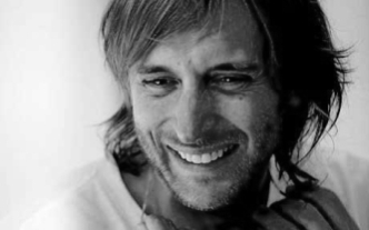 David'o Guettos gerbėjams - proga pasižiūrėti pilną elektroninės muzikos žvaigždės dokumentinę juostą (+ video)