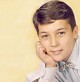 Legendinis Robertino Loreti trijuose Lietuvos miestuose surengs šventinius koncertus su orkestru 