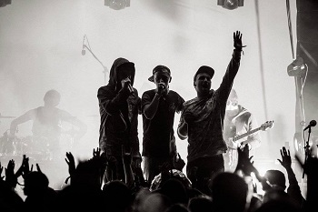 Ketvirtadienį „Vasaros terasoje“ - nemokamas didžiausio šalies hiphopo orkestro „Despotin Fam“ koncertas